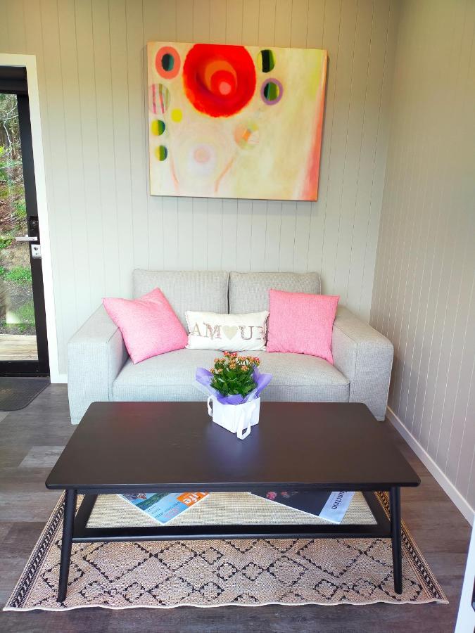 Villa Secluded, Private Rural Retreat Mins From Warkworth -"Avondale" Minihouse Esterno foto