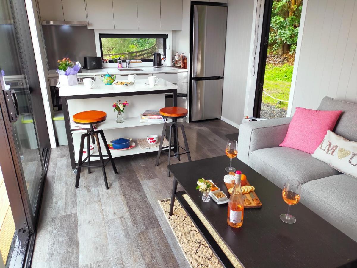 Villa Secluded, Private Rural Retreat Mins From Warkworth -"Avondale" Minihouse Esterno foto
